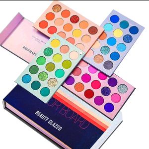 Coco Urban color Board Eyeshadow palette