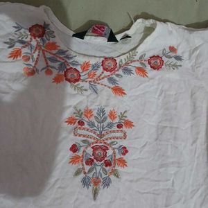 Embroidered White Kurta Set