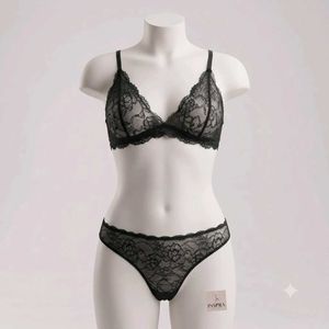 Elegant Black⚛️ Lace Lingerie Set