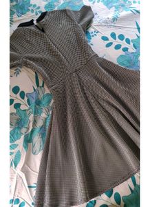 Dorothy Perkins Black And Ivory Spot Dress