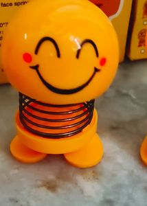 Dancing Spring Smiley