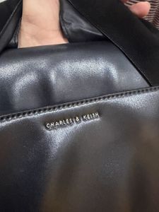 Chic Black Suede &amp; Faux Leather Handbag