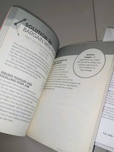 🌠 Set of 4 Business Books