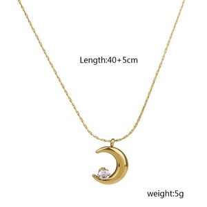Elegant Moon Pendant Necklaces- Golden