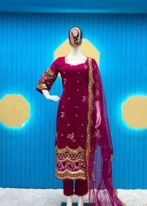 Embroidered Kurta Set
