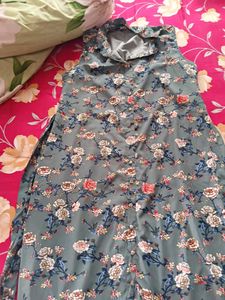 Beautiful Floral Sleeveless Maxi dress