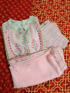 Anouk Women Kurta Set