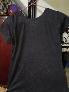 Stylish Graphic Print T-Shirt