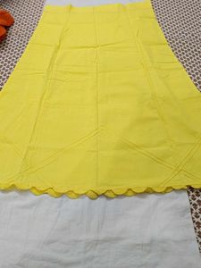 a set of 3 ladies petticoat