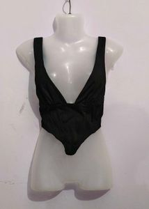 Chic Black V-Neck corset top