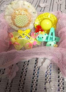 Cute pookie Hair Clips 🎀
