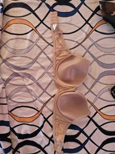 Nude Strapless Padded Bra