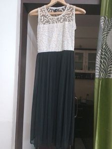 Beautiful Long Gown Discount Offer