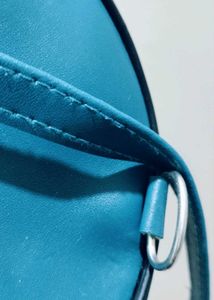 Cute Teddy Bear Round Crossbody Bag