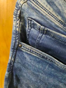 Stylish Blue Washed Denim Jeans