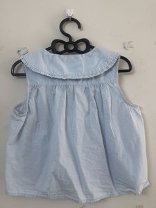Chic Sleeveless Collared Blouse