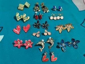 15 Assorted Fashion Earrings Set 🌹 ❤️