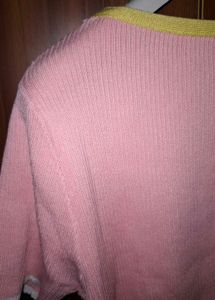 Cute Pink Cropped Top 🎀