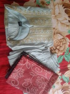 👉I am selling my silk kurta set