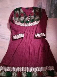 Maroon Embroidered Kurta