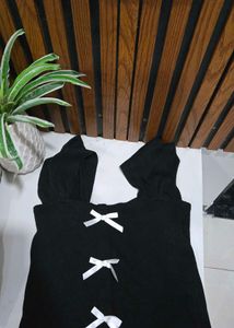 cute bow top (one size)