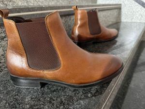 Rosso Brunello men’s Chelsea