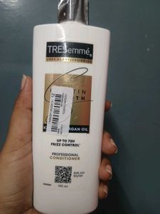 TRESemme Keratin Smooth Conditioner