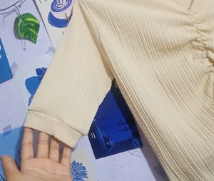 Elegent &amp; Classic Korean Top On Sale Price Grab It