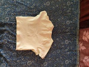 Cream Cropped Raglan Tee