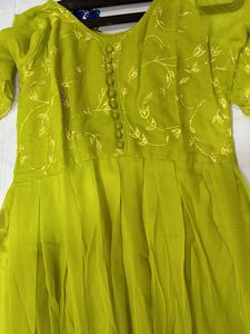 MEHANDI GOWN