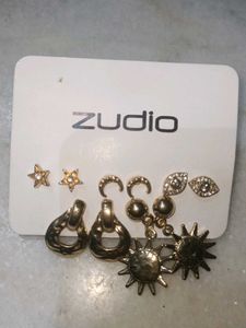 Zudio Gold Tone Earrings Set