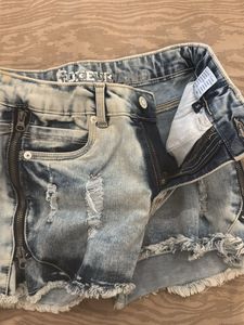 Distressed Denim Zipper Shorts