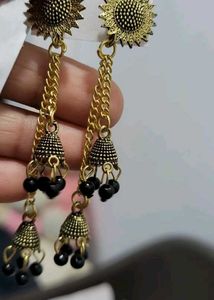 2 Set Long Earrings