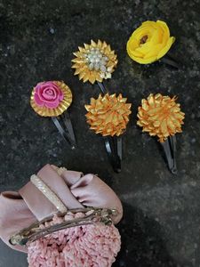 Hair clips