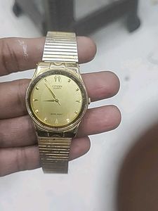 Citizen Quartz Gold Watch