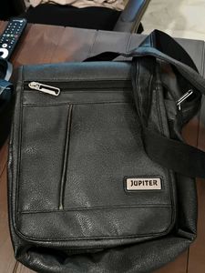 Jupiter Black Crossbody Bag