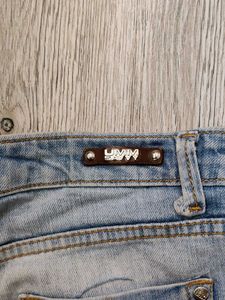 Ma5870 Umm savvy jeans waist 28 inches