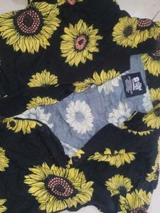 Black Sunflower Button Top
