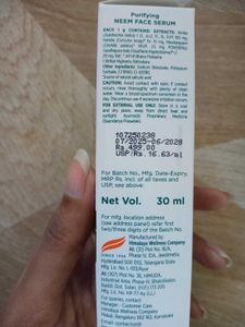 Himalaya Purifying Neem Face Serum