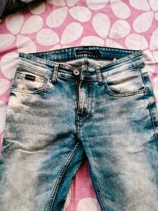 Calvin Klein Jeans - Stylish Denim