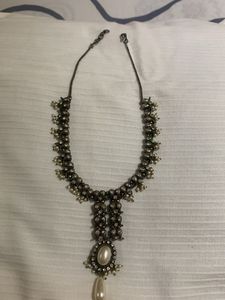 Elegant Pearl Necklace &amp; Earring Set