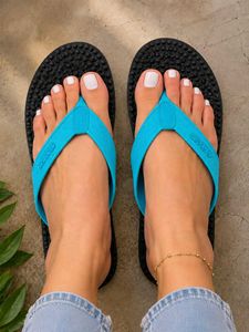Comfortable cyan Flip-Flops