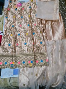 Elegant Embroidered Kurta Set with Dupatta