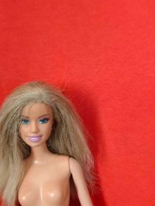 vintage Barbie Doll - Blonde Hair 2000 model