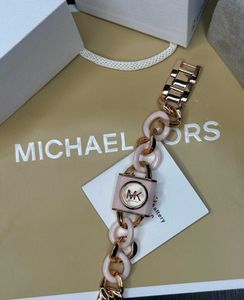 Micheal Kors For Her