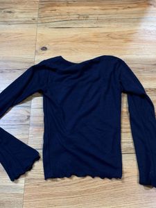 Cute Black Cut-Out Long Sleeve Top