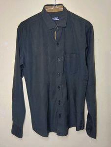 Men's black shirt