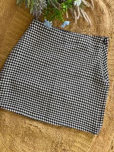 Black &amp; White Mini Skirt