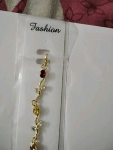 223.Multicolored Tulip Bracelet