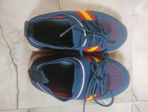 Comfortable Blue Knit Sneakers